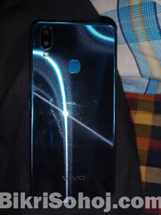 vivo Y11